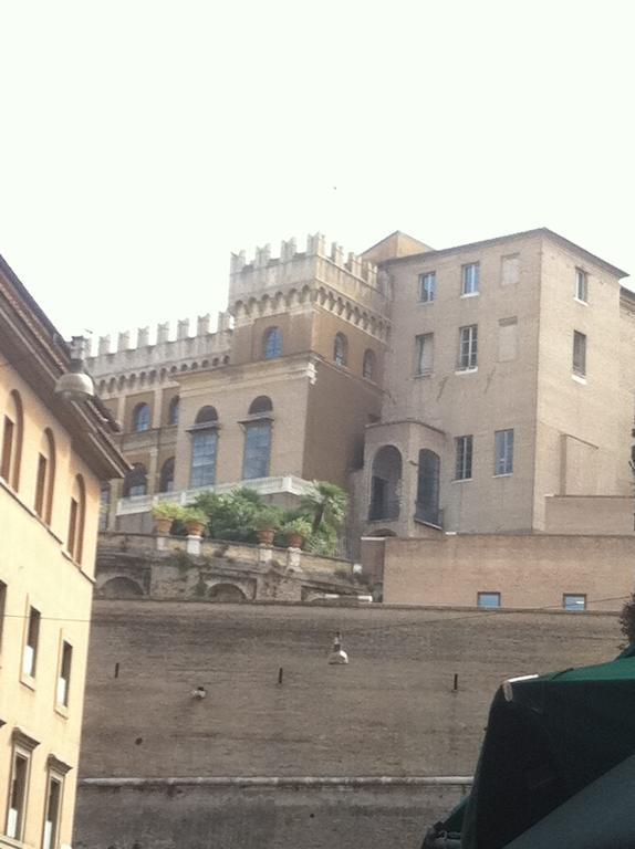ローマUna Notte Ai Musei Vaticaniアパートメント 部屋 写真